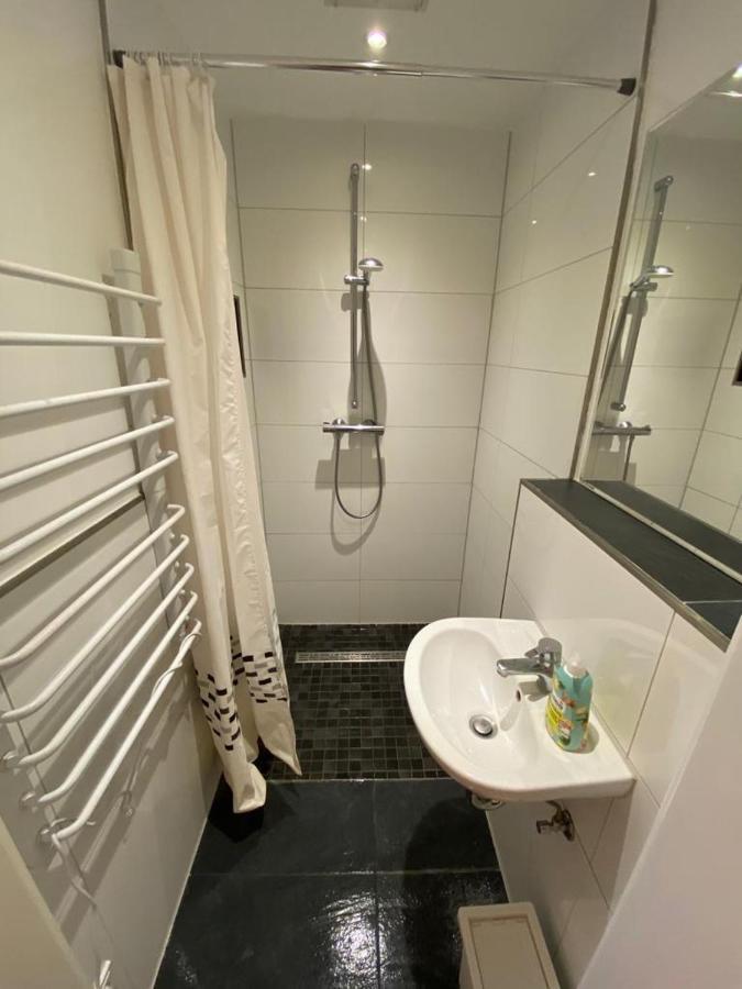 Studio-apartment Am Wehrhahn 38 * Düsseldorf