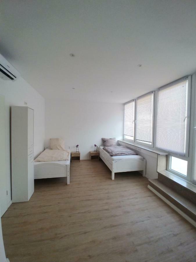 Studio-apartment Am Wehrhahn 38 Appartement *