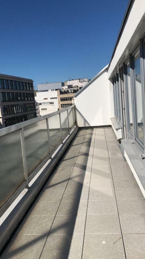 Studio-apartment Am Wehrhahn 38 Dusseldorf